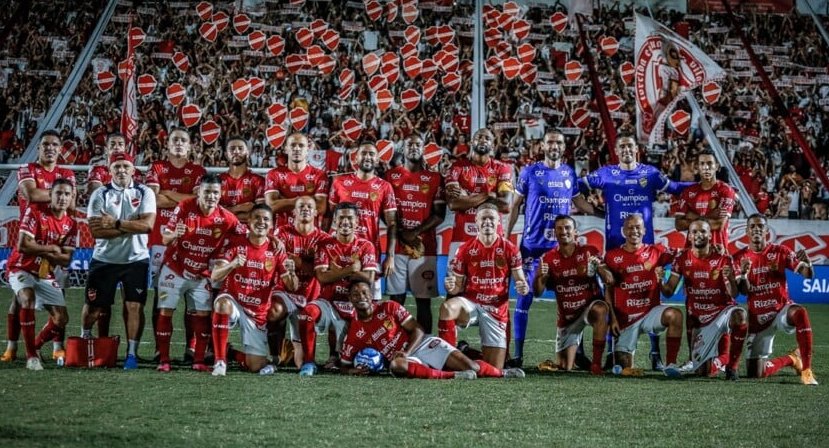 Com dois jogos fora de casa pela frente, Vila Nova deve rodar o