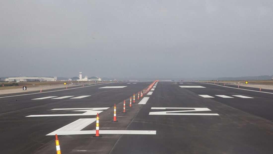 Aeroporto de Jataí: contrato da pista, que venceria em 9 de novembro, é prorrogado até maio de 2027 para concluir a obra; extrato não diz quanto já foi executado