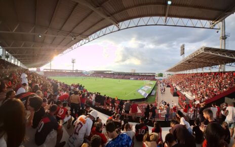 Fora do G-6, Atlético-GO perde os volantes Netinho e Daniel Peixoto, suspensos, para o jogo contra o Fortaleza na segunda; Júnior Barreto volta à zaga