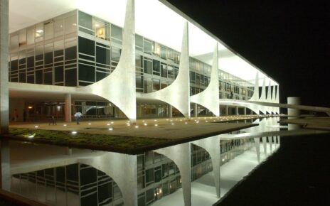 Promessas de campanha de Lula criam conta de R$ 40 bilhões sem previsão no Orçamento, alerta órgão do Senado; IFI fala em ajuste de 3 pontos do PIB, e governo cita remanejamento